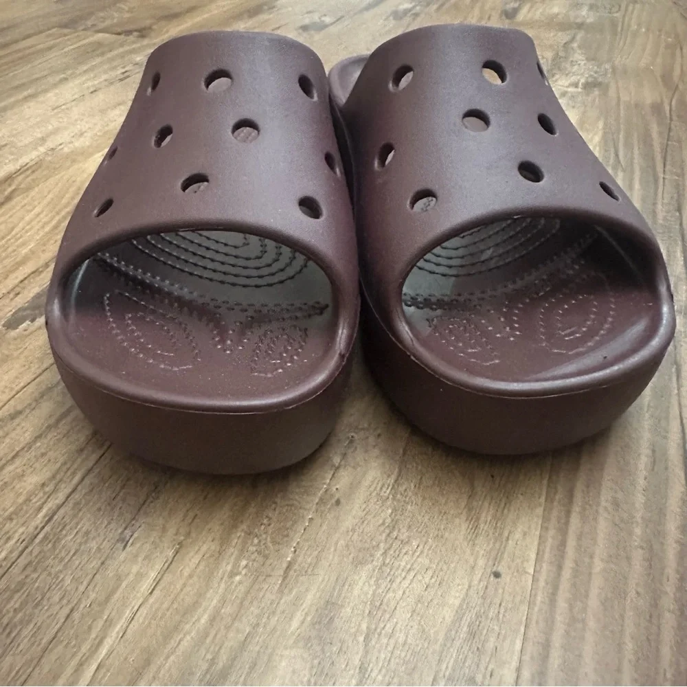 Crocs Classic Platform Slide Sandals Iconic Comfort Dark Cherry - Picture 6 of 9